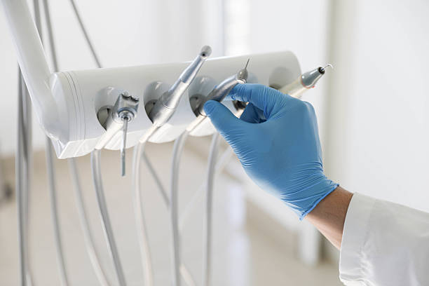 Professional Emergency Dentist technician working in Stratford, OK